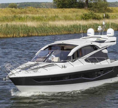 Galeon-560-Sky-11-490x450